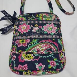 ALL VERA BAGS ON SALE! VERA BRADLEY Floral Crossbody Bag